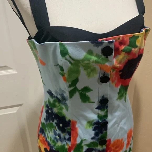 Carolina Herrera Dress - Picture 2 of 10